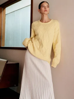 Plain Diamond Sweater