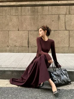Plain Long Sleeve Pleated Dress