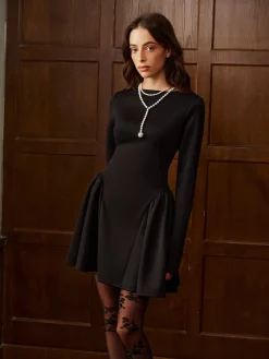 Plain Long Sleeve Pleated Short Dress