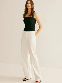 Plain Piping Halter Top