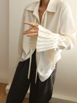 Pleated Cuff Collar Tied Button Shirt