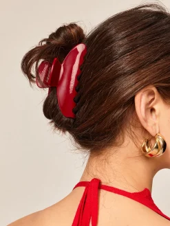 Retro Glossy Hair Claw