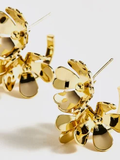 Retro Metal Flower Stud Earrings