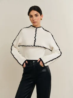 Ribbed Lettuce Trim Knit Top