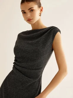 Ribbed Sleeveless Pleated Slim Dress