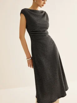 Ribbed Sleeveless Pleated Slim Dress