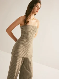 Ribbed Strapless Slit Sweater Vest
