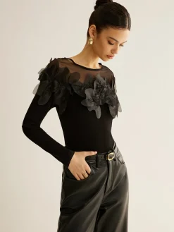 Romance Floral Decor Slim Blouse