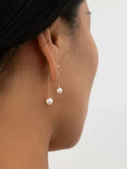 Romance Pearl Pendant Earrings