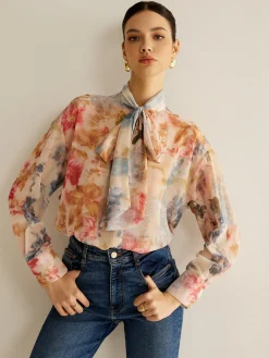 Romance Tie Neck Thin Shirt
