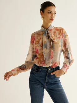 Romance Tie Neck Thin Shirt