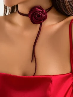 Rose Bud Knotted Choker Necklace