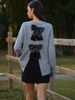 Round Neck Bow-Decor Sweater