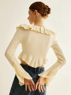 Ruffle Button Knit Top