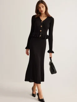Ruffle Slim Sweater Dress