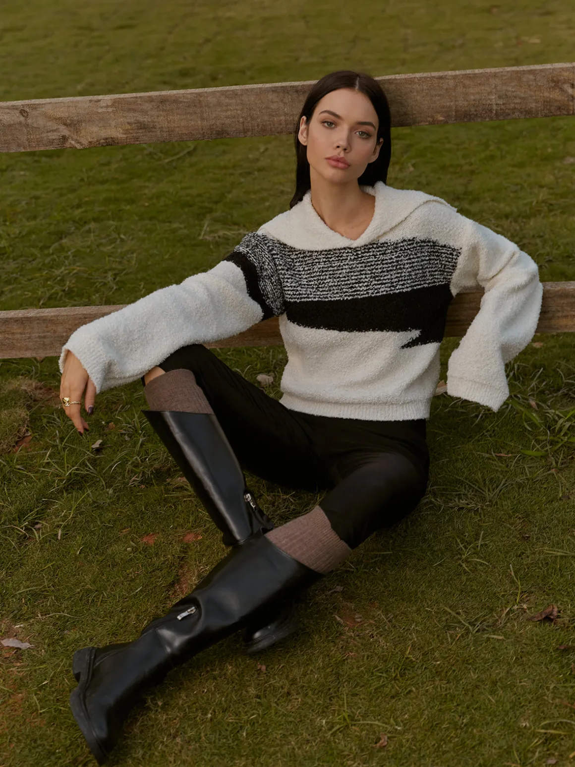 Sailor-Collar Color Block Short Sweater