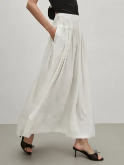 Satin Pleated Zipper Skirt