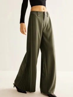 Side Pleated Wide-Leg Pants