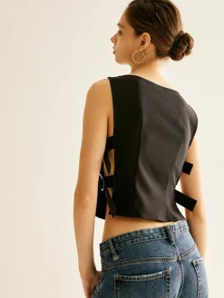 Side-Buckle Sexy Crop Tank Top