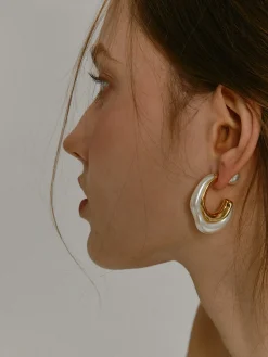 Silver Needle Pearl Earrings