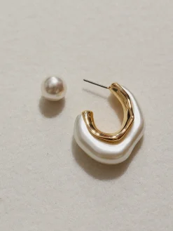 Silver Needle Pearl Earrings