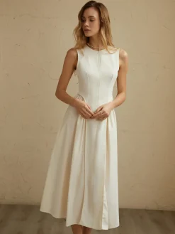 Sleeveless Pockets Pleated Midi Dress