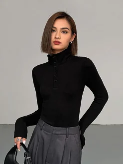 Slinky Button-up Long Sleeve Shirt
