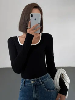 Sliver Lining Contrast Neckline Long Sleeve Top