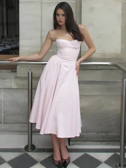 Solid Sweetheart Neckline Cami Midi Dress