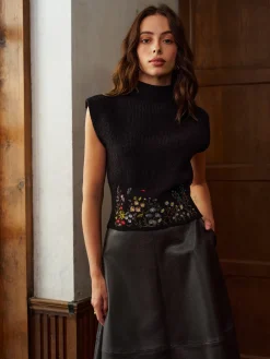 Stand Collar Embroidery Floral Sweater Vest