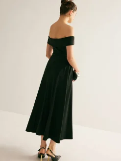 Straight Neck Pleated Dress