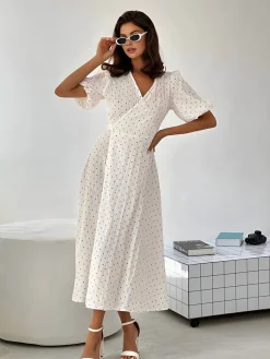 Sweetheart Textured Knotted Midi Dress