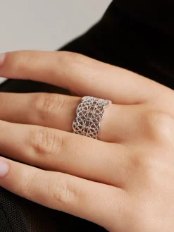 Tunnel Metal Lace Open Ring