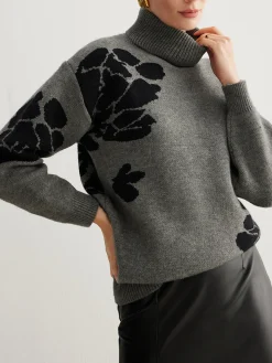 Turtleneck Color Block Shift Sweater