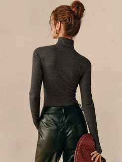 Turtleneck Ribbed Zipper Blouse