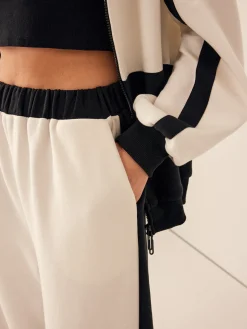 Two Tone Elastic Waist Sweatpants