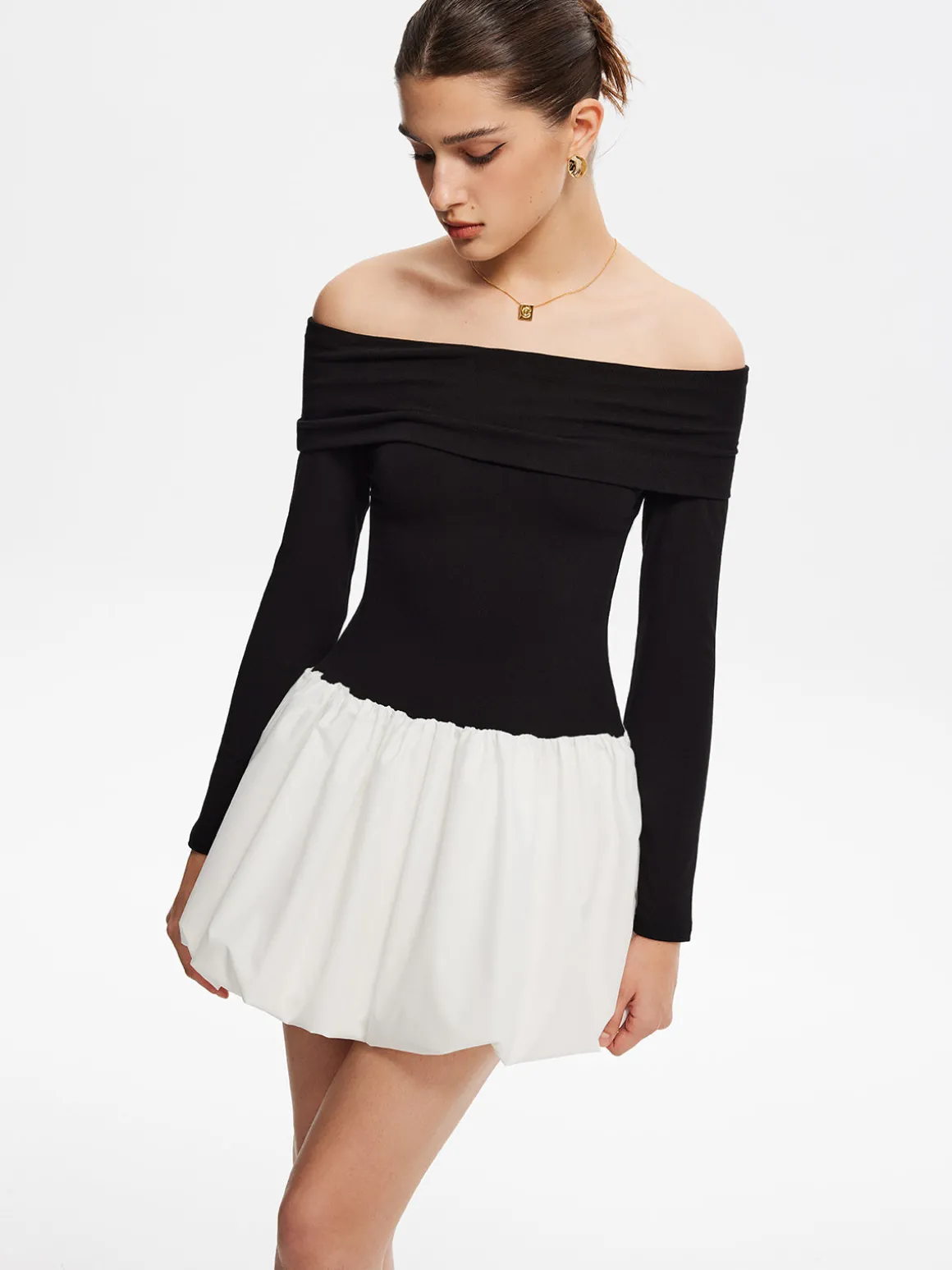 Two Tone Off Shoulder Bubble Short Dress