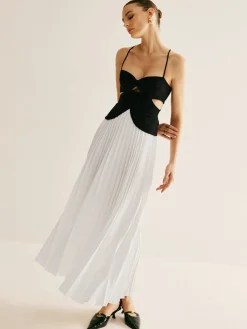 Two Tone Panel Cutout Pleated Dress