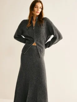 Two Way Zip Soft Skirt Set