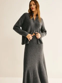Two Way Zip Soft Skirt Set