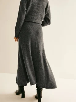 Two Way Zip Soft Skirt Set
