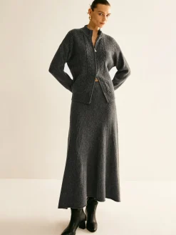 Two Way Zip Soft Skirt Set