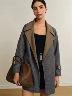 Versatile Contrast Collar Belted Wool Coat