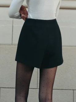 Versatile Plain Tweed Shorts