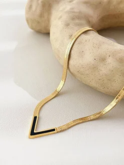 Victoria Necklace