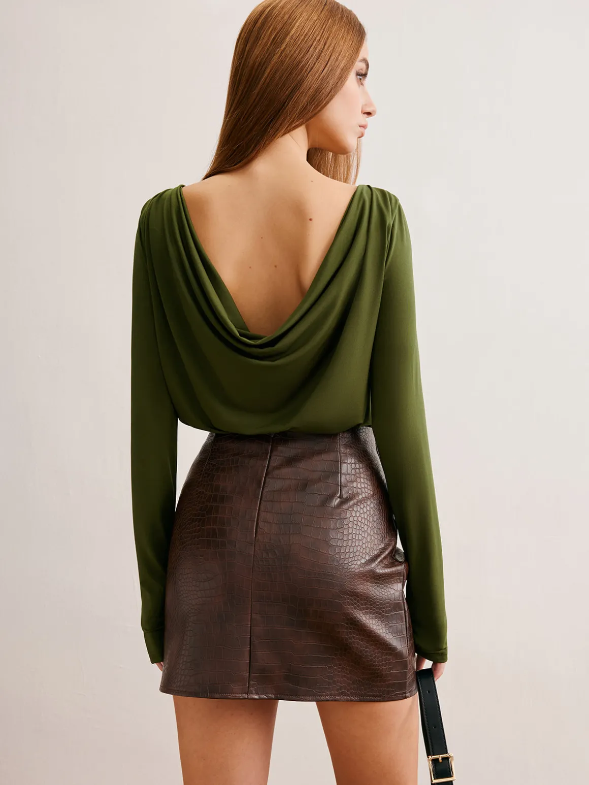Vintage Backless Pleated T-Shirt
