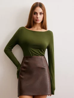 Vintage Backless Pleated T-Shirt