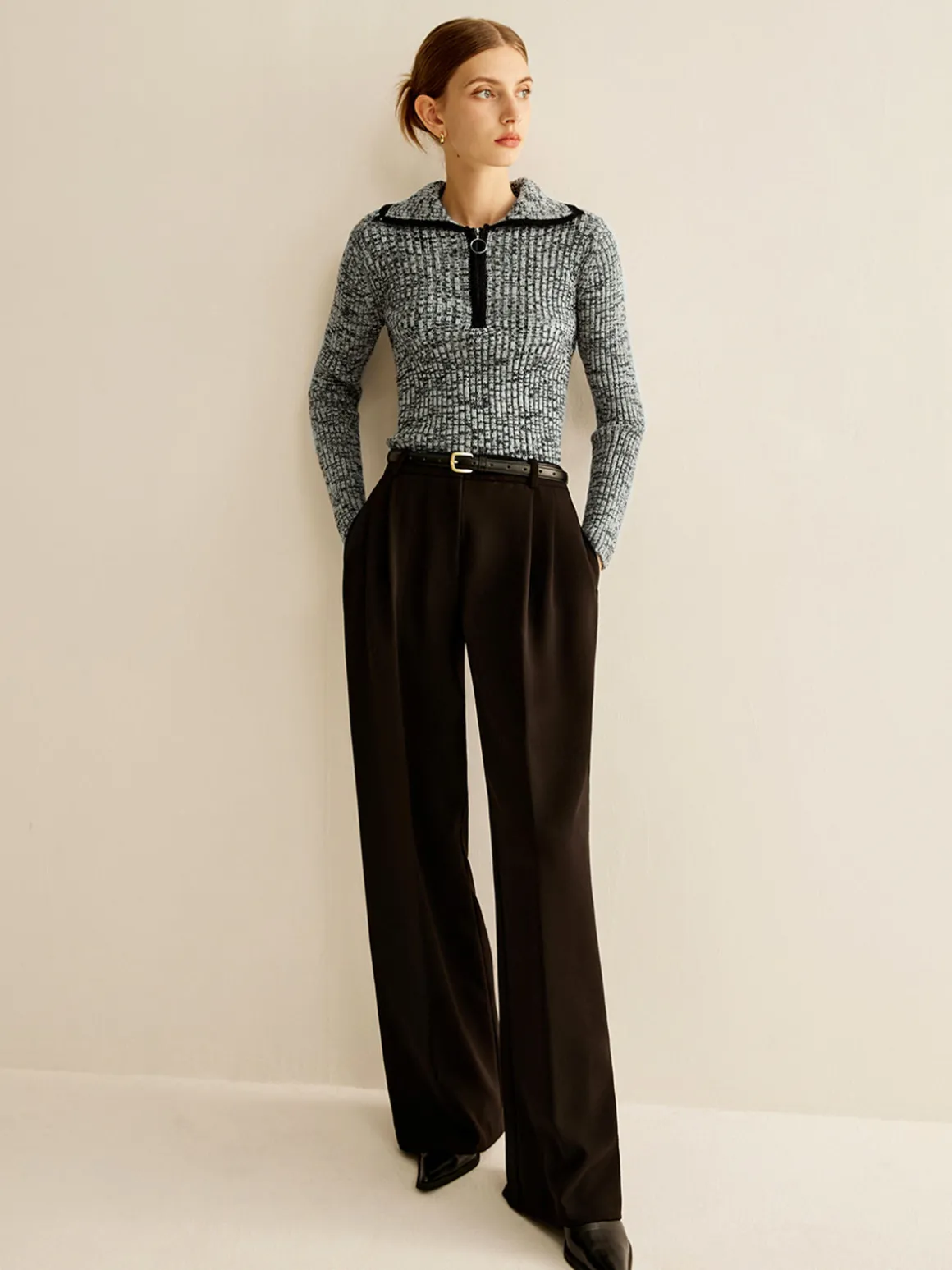 Vintage Contrast Trim Zipper Knit Top