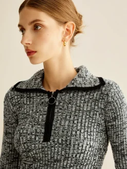 Vintage Contrast Trim Zipper Knit Top