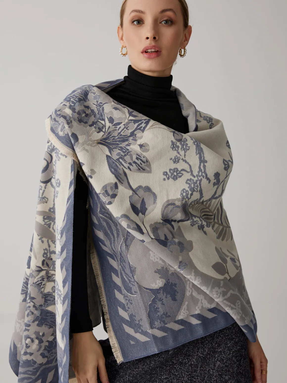 Vintage Plant Flower Jacquard Cotton Scarf
